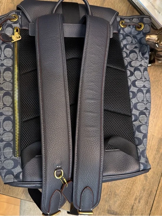 Coach Men's Navy Signature Canvas Backpack with Dark Leather Pouch - Picture 2 of 2